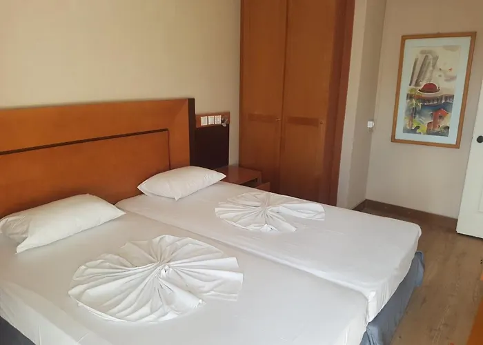 Aparthotel Bristol Kos Town