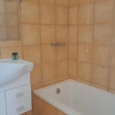 Bristol Aparthotel