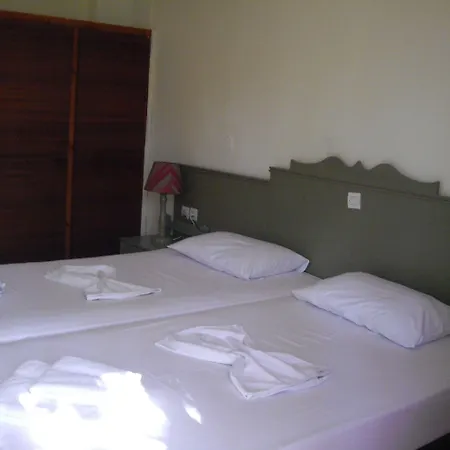 Bristol Апарт-отель