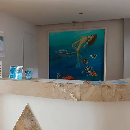 Aparthotel Bristol