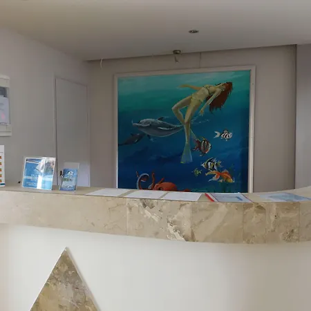 מלון דירות Bristol העיירה קוס