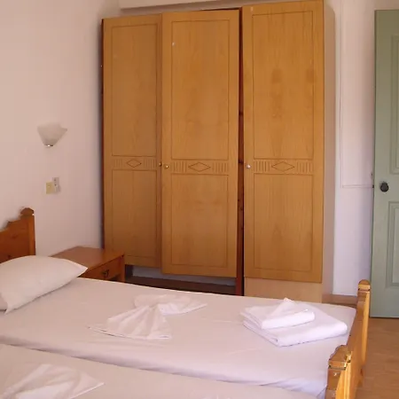 מלון דירות Bristol